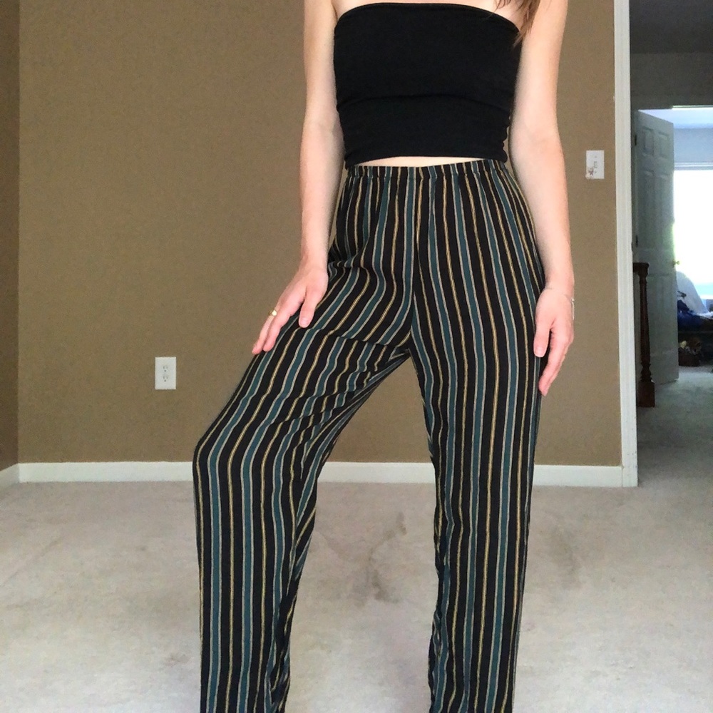 BRANDY MELVILLE STRIPPED PANTS